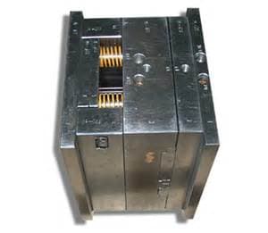 Plastic Injection Mold and Parts 3